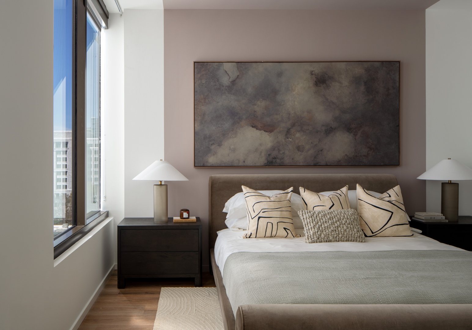 TheJuniperReserve_LuxuryApartmentCommunity_Bedroom_MidtownGA