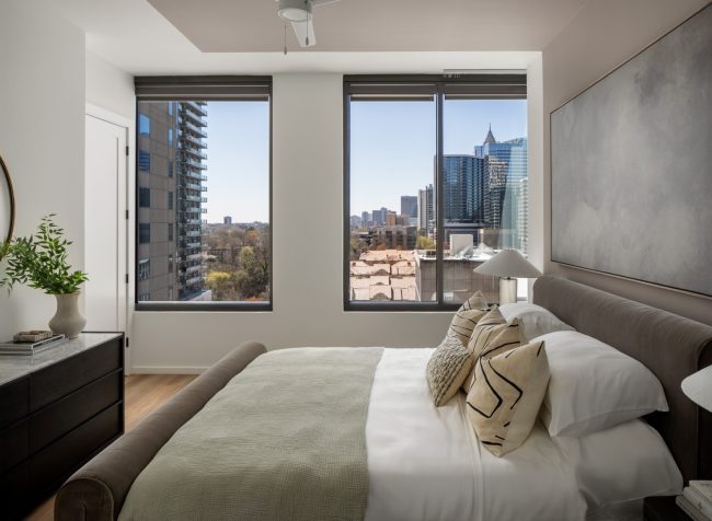 TheJuniperReserve_LuxuryApartmentCommunity_Bedroom_MidtownGA