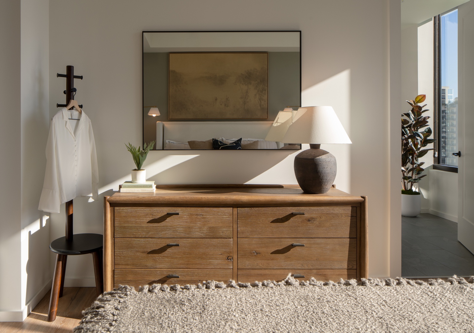 TheJuniperReserve_LuxuryApartmentCommunity_Bedroom_MidtownGA